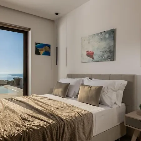 Infinito וילה Skinária