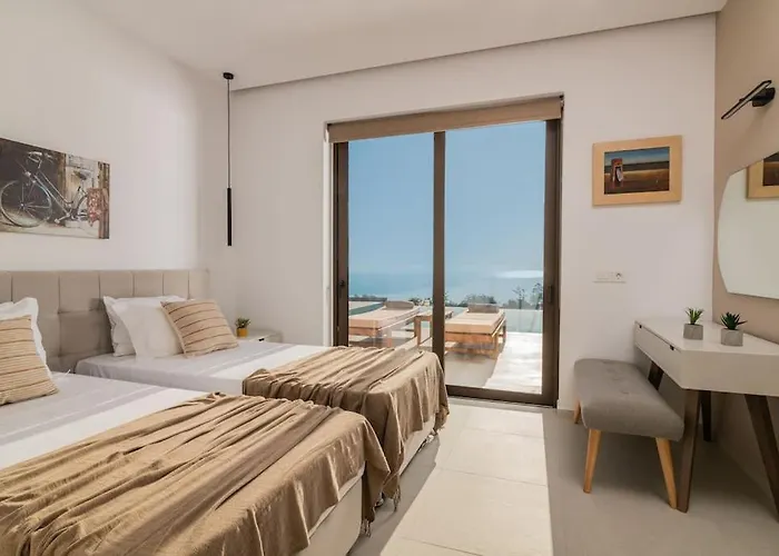 Villa Infinito *