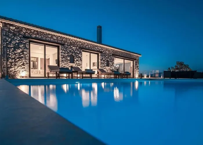 Infinito Villa Skinária